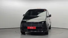 2022 Hyundai Staria 4WD Lounge 9-Seater — фото 3