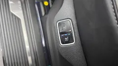 2022 Hyundai Staria 4WD Lounge 9-Seater — фото 19