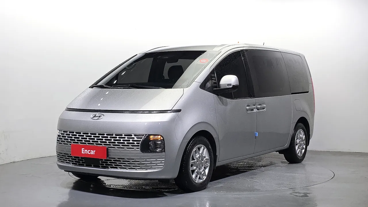 2022 Hyundai Staria Cargo 5-Seater