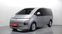 2022 Hyundai Staria Cargo 5-Seater — фото 1