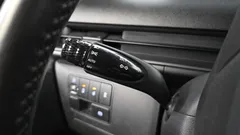 2022 Hyundai Staria Cargo 5-Seater — фото 15