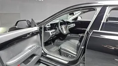 2023 Hyundai Grandeur 3.5 LPG 2WD (Taxi) — фото 10