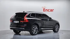 2022 Volvo XC60 B6 Inscirtion, чёрный — фото 2
