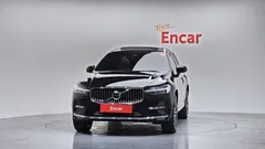 2022 Volvo XC60 B6 Inscirtion, чёрный — фото 3