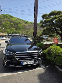 2022 Mercedes-Benz S-Class S580L 4MATIC, чёрный — фото 3
