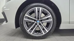 2022 BMW 1-Series 120i Advantage — фото 5