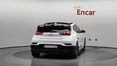 2023 Hyundai Veloster 2.0 N — фото 4