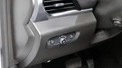 2021 ChevroletGMDaewoo Traverse 3.6 AWD Redline, белый — фото 14