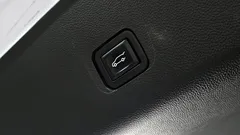 2021 ChevroletGMDaewoo Traverse 3.6 AWD Redline, белый — фото 18