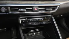 2023 Kia K5 1.6 Turbo, белый — фото 17