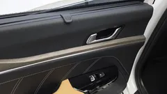 2023 Kia K5 1.6 Turbo, белый — фото 20