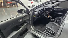 2021 Kia K3 Standard, серо-серебристый — фото 10