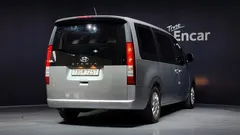 2022 Hyundai Staria L3.5 Tourer 11-Seater — фото 2