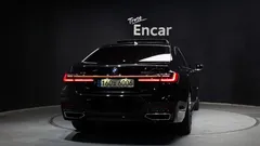 2022 BMW 7-Series 740Li xDrive M Sport Package — фото 4