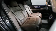 2022 BMW 7-Series 740Li xDrive M Sport Package — фото 11