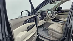 2022 Kia Carnival Gasoline 7-Seater Hi-Limousine — фото 10