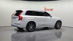 2022 Volvo XC90 B6 Inscription — фото 2