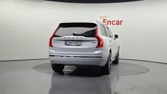 2022 Volvo XC90 B6 Inscription — фото 4