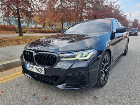 2023 BMW 5-Series 530i xDrive M Sport Package