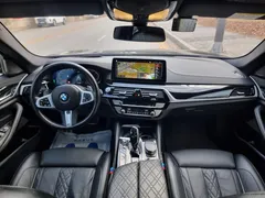 2023 BMW 5-Series 530i xDrive M Sport Package — фото 7