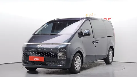 2022 Hyundai Staria Cargo 3-Seater
