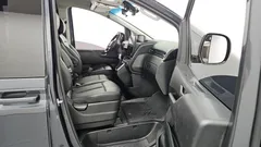 2022 Hyundai Staria Cargo 3-Seater — фото 18