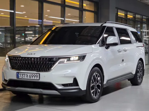 2023 Kia Carnival Diesel 11-Seater Prestige