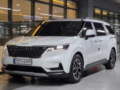 2023 Kia Carnival Diesel 11-Seater Prestige — фото 12
