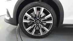 2023 Volvo V60 B5 Ultimate AWD, белый — фото 5