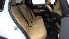 2023 Volvo V60 B5 Ultimate AWD, белый — фото 16