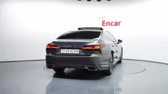 2022 Lexus LS 3.5 Supreme AWD, серый — фото 4