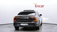 2023 Volvo S90 B5 Ultimate Bright — фото 4