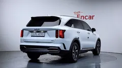 2023 Kia Sorento HEV 1.6 4WD, белый — фото 2