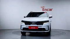 2023 Kia Sorento HEV 1.6 4WD, белый — фото 3