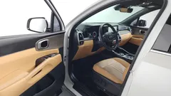 2023 Kia Sorento HEV 1.6 4WD, белый — фото 10