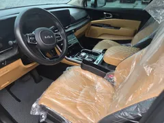 2023 Kia Carnival Diesel 7-Seater Signature — фото 8