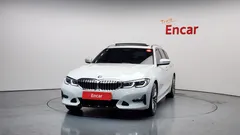2022 BMW 3-Series 320d Touring Luxury — фото 3