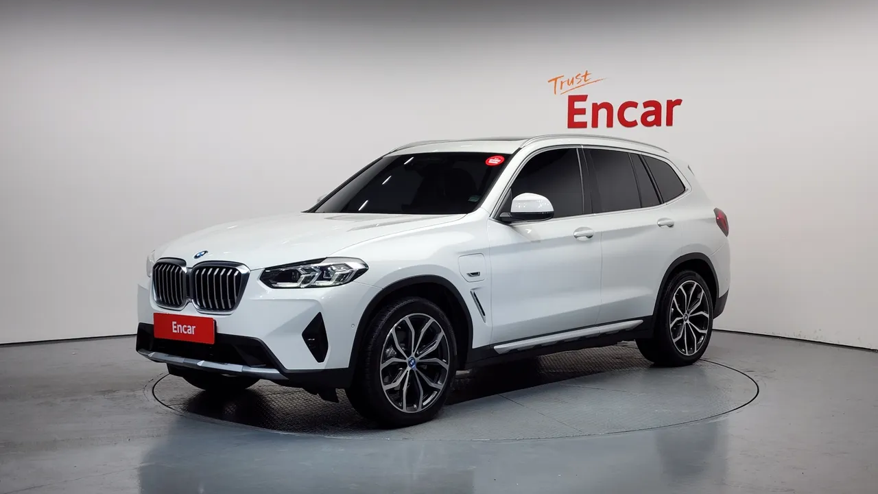 2022 BMW X3 xDrive 30e