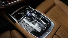 2021 BMW 7-Series 730d xDrive M Sport, чёрный — фото 9