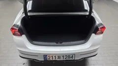 2022 Kia K5 2.0, белый — фото 17