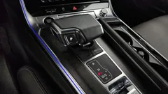 2021 Audi A7 55 TFSI Quattro Premium, белый — фото 9