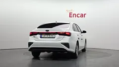 2021 Kia K3 Prestige, белый — фото 4
