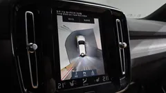 2021 Volvo XC40 B4 Inscription, белый — фото 14