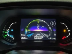 2023 Renault Samsung XM3 1.6 E-TECH Inspire — фото 8