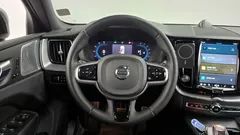 2022 Volvo XC60 B6 R-Design, чёрный — фото 13