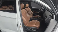 2021 Audi Q5 45 TFSI Quattro Premium, белый — фото 12