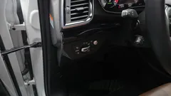 2021 Audi Q5 45 TFSI Quattro Premium, белый — фото 14