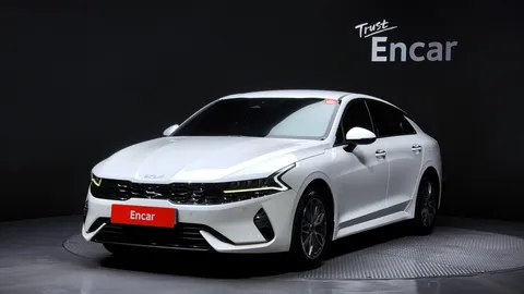 2023 Kia K5 Prestige