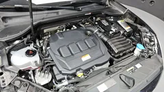 2023 Audi Q2 35 TDI Premium, чёрный — фото 6