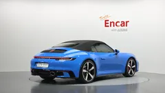 2023 Porsche 911 Carrera 4S Cabriolet — фото 2
